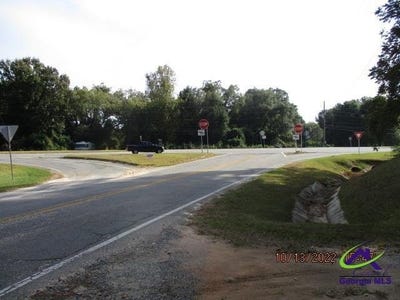 /international/us/7088-moseley-road-fort-valley-ga-110080186119/
