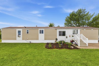 /international/us/4446-jardin-drive-nw-walker-mi-110108150713/