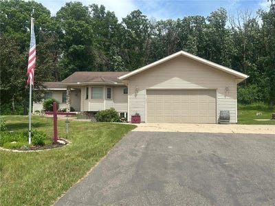 /international/us/11092-harness-road-little-falls-mn-110108956692/