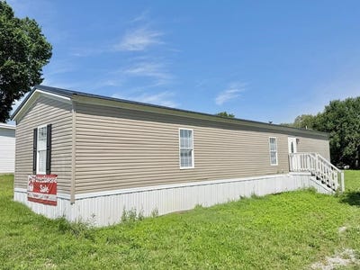 /international/us/24-main-street-big-clifty-ky-110108815719/