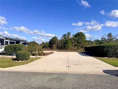 /international/us/9477-se-49th-terrace-webster-fl-110104602273/