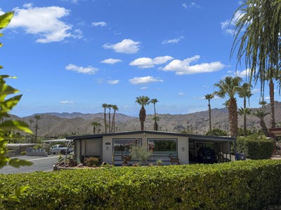 /international/us/49305-highway-74-palm-desert-ca-110108337566/