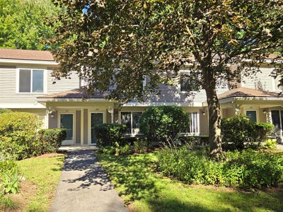 /international/us/104-morningside-commons-brattleboro-vt-110110269252/