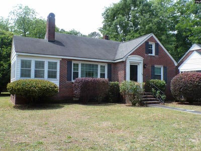 /international/us/116-davis-street-bishopville-sc-110109350893/
