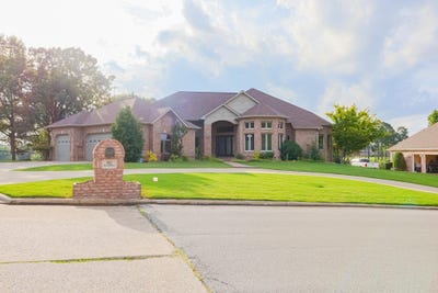 /international/us/2911-ridgepointe-jonesboro-ar-110100340438/?lang=en