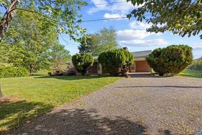 /international/us/4206-maury-river-rd-rockbridge-baths-va-110107541713/