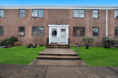 /international/us/219-06-67-avenue-bayside-ny-110104306101/