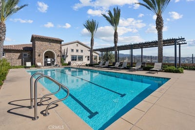 /international/us/20552-galloway-saugus-ca-110100777756/