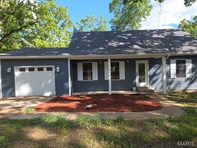/international/us/12768-maness-road-de-soto-mo-110107872802/