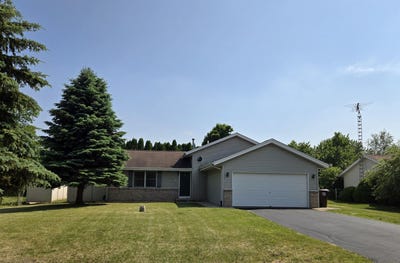 /international/us/5852-longest-south-beloit-il-110100069924/