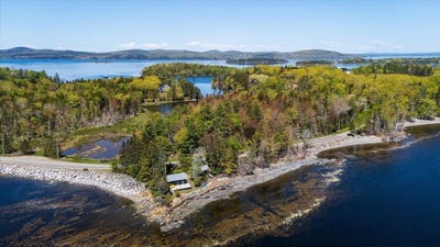 /international/us/459-main-road-islesboro-me-110107786398/