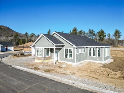 /international/us/52-whispering-pines-place-conway-nh-110107081625/