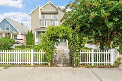 /international/us/727-tazewell-ave-cape-charles-va-110108200642/