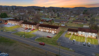 /international/us/1740-bonham-road-bristol-va-110104158052/