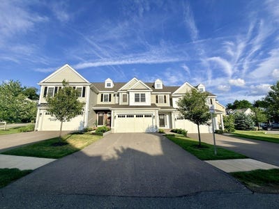 /international/us/99-brookview-rd-franklin-ma-110109063238/