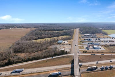 /international/us/154-law-road-jackson-tn-110098779257/