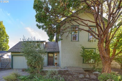 /international/us/632-ne-11th-st-mcminnville-or-110120693109/