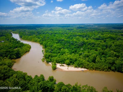 /international/us/east-river-road-jacksonville-ga-110108349443/