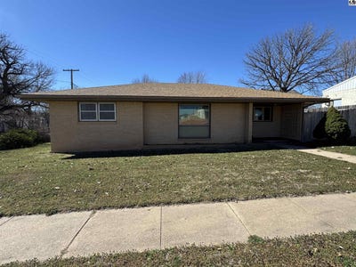 /international/us/435-coronado-st-kingman-ks-110108250552/