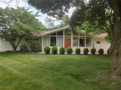 /international/us/2147-fulton-drive-coshocton-oh-110098374381/