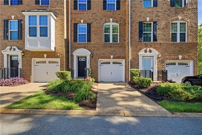 /international/us/315-w-constance-road-suffolk-va-110108535647/