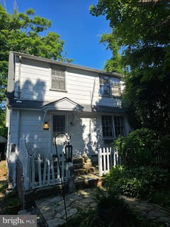 /international/us/210-bosley-avenue-baltimore-md-110108423148/