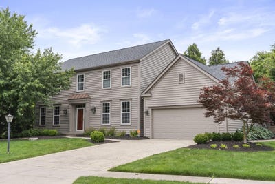 /international/us/447-ridge-view-place-powell-oh-110108878489/
