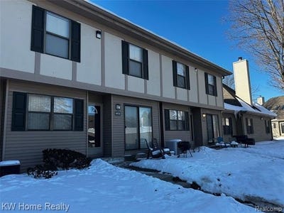 /international/us/24733-primrose-lane-southfield-mi-110105885874/