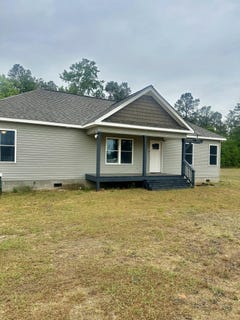 /international/us/2153-blacks-road-williston-sc-110107697381/