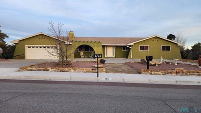 /international/us/1711-linda-drive-gallup-nm-110106817835/