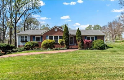 /international/us/734-oakland-drive-elkin-nc-110107309000/