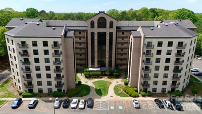 /international/us/211-heritage-boulevard-fort-mill-sc-110107268136/