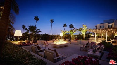 /international/us/155-n-crescent-dr-beverly-hills-ca-110087789540/