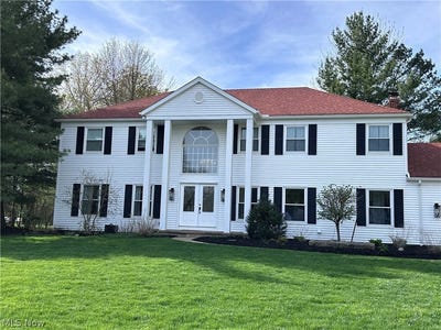 /international/us/28402-farrs-garden-path-westlake-oh-110107696892/