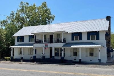 /international/us/201-e-main-street-heber-springs-ar-110108550998/