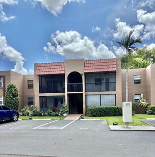 /international/us/8600-nw-34th-place-sunrise-fl-110107284180/