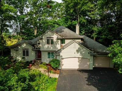 /international/us/4535-w-loch-alpine-drive-ann-arbor-mi-110100566218/