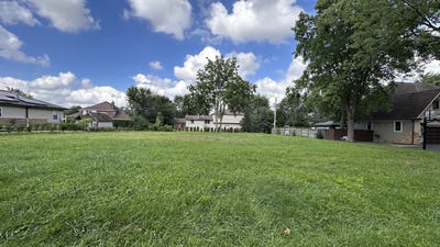 /international/us/7240-giddings-avenue-burr-ridge-il-110107154209/