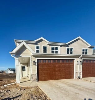 /international/us/4148-fox-forest-way-deforest-wi-110101460200/