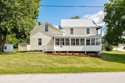 /international/us/321-e-alburgh-road-alburgh-vt-110108018421/