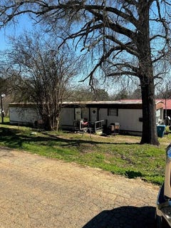 /international/us/318-w-atlanta-avenue-vivian-la-110098030104/