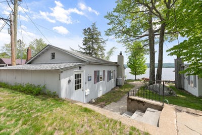 /international/us/998-west-shore-road-bristol-nh-110108548248/