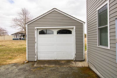 /international/us/8-windward-circle-drive-cutler-me-110107653169/