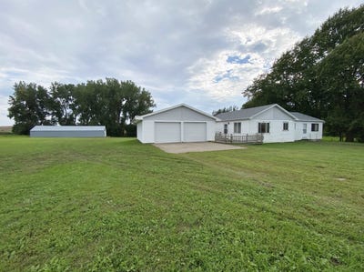 /international/us/22932-c16-akron-ia-110110334809/