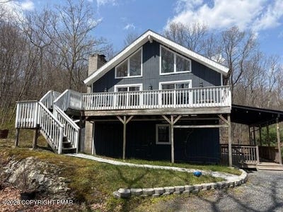/international/us/217-williams-drive-east-stroudsburg-pa-110107985955/