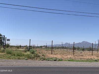 /international/us/501-e-lisa-drive-chaparral-nm-110100519035/