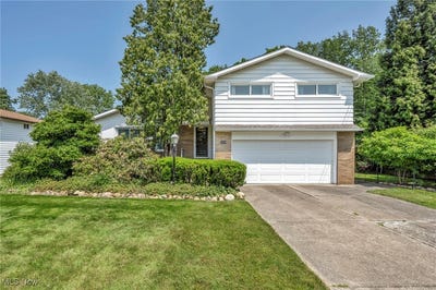 /international/us/1019-rose-boulevard-highland-heights-oh-110100200986/
