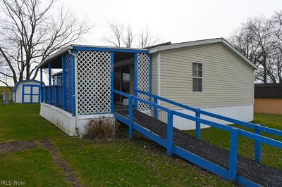 /international/us/110-lebanon-road-dalton-oh-110108626709/