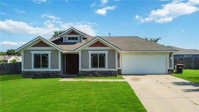 /international/us/1235-cedar-street-lincoln-ar-110109347370/