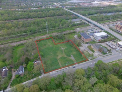 /international/us/8764-archer-avenue-willow-springs-il-110104978149/
